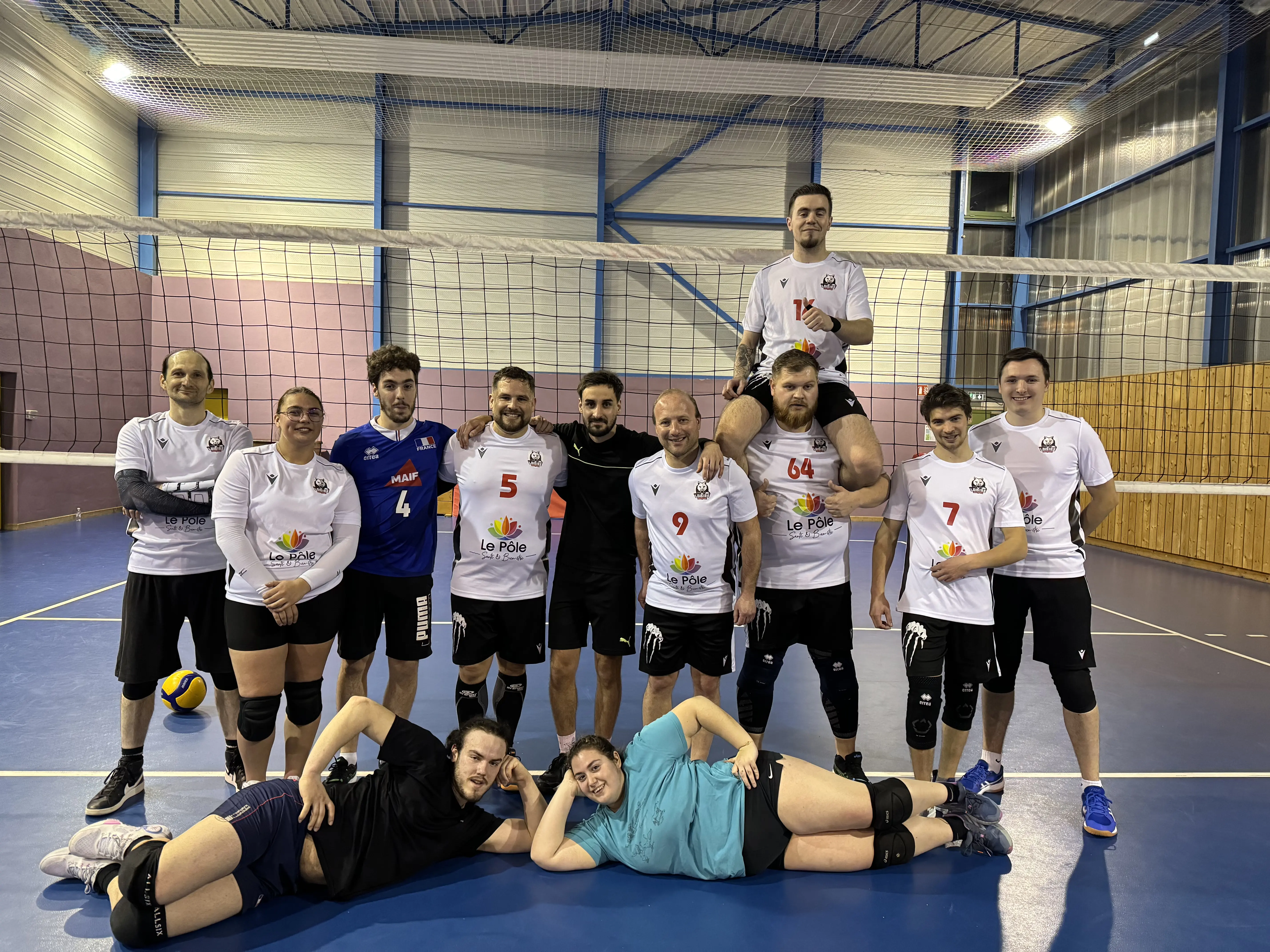 Volley-Ball